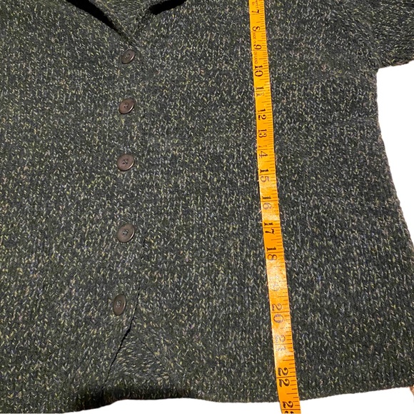 L.L. Bean Button Up Sweater Jacket Size Medium - Picture 4 of 7